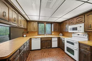203 Belmont Ct, Apple Valley, MN 55124 - Photo 13