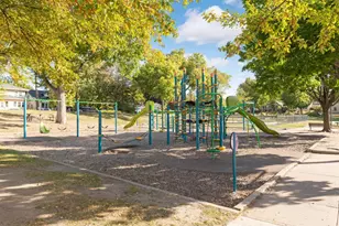2530 Hayes St NE, Minneapolis, MN 55418 - Photo 43