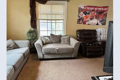 606 Minnesota Avenue, Albert Lea, MN 56007 - Photo 3