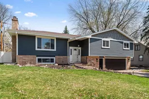 5145 Rainier Pass, Columbia Heights, MN 55421 - Photo 3