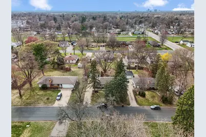 8618 Chicago Avenue S, Bloomington, MN 55420 - Photo 11