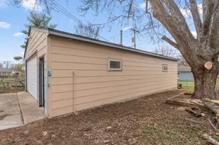 8618 Chicago Ave S, Bloomington, MN 55420 - Photo 7