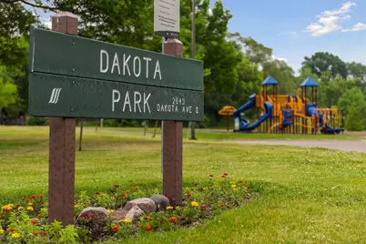 2713 Brunswick Avenue S, Saint Louis Park, MN 55416 - Photo 29