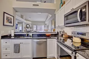 7420 Edinborough Way, Edina, MN 55435 - Photo 23