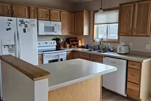 2300 22nd Dr SW, Austin, MN 55912 - Photo 11