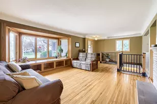 1616 Lorane Ave, White Bear Township, MN 55110 - Photo 5