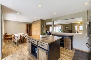 1616 Lorane Ave, White Bear Township, MN 55110 - Photo 9