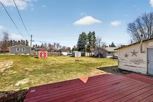 640 2nd Ave NW, Plainview, MN 55964 - Photo 11