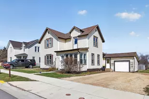 640 2nd Ave NW, Plainview, MN 55964 - Photo 33