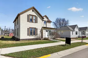 640 2nd Ave NW, Plainview, MN 55964 - Photo 1