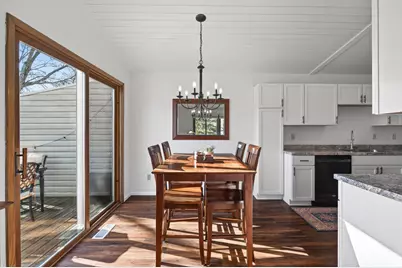 980 Greenhaven Drive, Vadnais Heights, MN 55127 - Photo 9