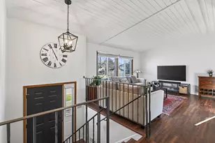 980 Greenhaven Dr, Vadnais Heights, MN 55127 - Photo 5