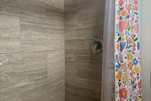 413 W Bishop St, Luverne, MN 56156 - Photo 21