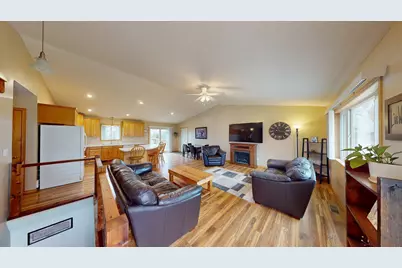 4806 22nd Street NE, Willmar, MN 56201 - Photo 5