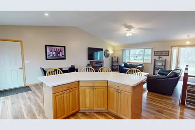 4806 22nd Street NE, Willmar, MN 56201 - Photo 11