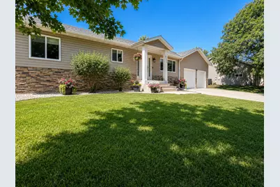 4806 22nd Street NE, Willmar, MN 56201 - Photo 31