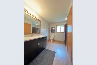 4806 22nd Street NE, Willmar, MN 56201 - Photo 11