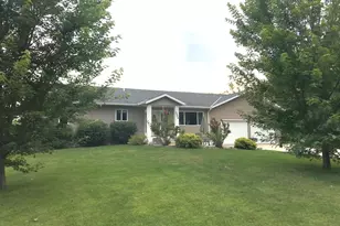 4806 22nd St NE, Willmar, MN 56201 - Photo 1