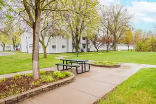1736 Pleasant St, Saint Paul, MN 55113 - Photo 21