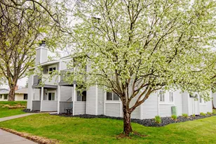 1736 Pleasant St, Saint Paul, MN 55113 - Photo 23