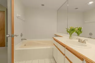 512 Laurel Ave, Saint Paul, MN 55102 - Photo 23
