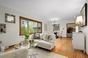 5703 Oakview Ln, Minnetonka, MN 55345 - Photo 11
