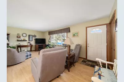 21350 Eveleth Street NE, East Bethel, MN 55011 - Photo 7