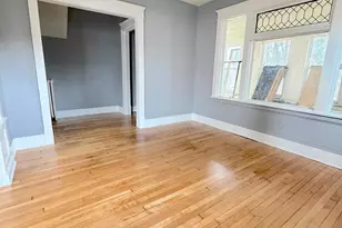 651 Ivy Ave E, Saint Paul, MN 55106 - Photo 9