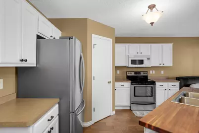 20082 Cabrilla Way, Farmington, MN 55024 - Photo 9