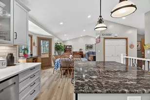 4137 Sylvan Ct SE, Rochester, MN 55904 - Photo 13