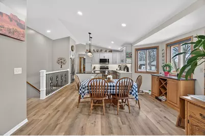 4137 Sylvan Court SE, Rochester, MN 55904 - Photo 9