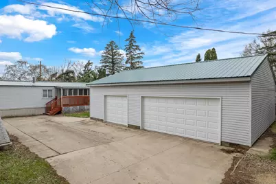 440 N 1st Street, Kellogg, MN 55945 - Photo 15