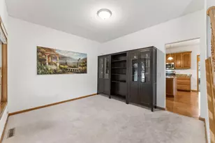 10129 Horseshoe Trail, Eden Prairie, MN 55347 - Photo 19