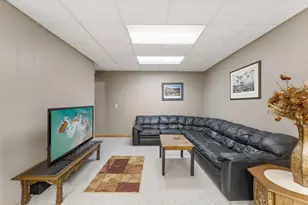 10129 Horseshoe Trail, Eden Prairie, MN 55347 - Photo 47
