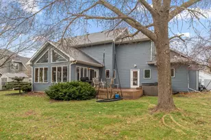 10129 Horseshoe Trail, Eden Prairie, MN 55347 - Photo 53