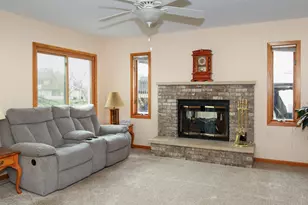 4404 57th St NW, Rochester, MN 55901 - Photo 5