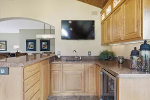 17811 Hollybrook Trail, Lakeville, MN 55044 - Photo 7