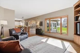 17811 Hollybrook Trail, Lakeville, MN 55044 - Photo 13