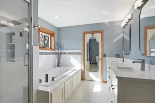 17811 Hollybrook Trail, Lakeville, MN 55044 - Photo 21