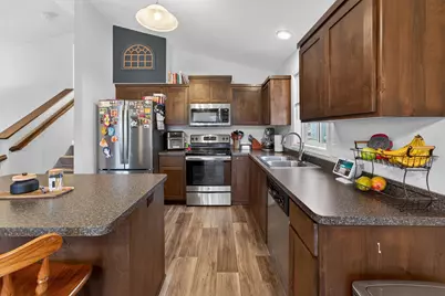 406 Cardinal Street, Mora, MN 55051 - Photo 3