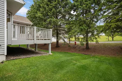 7160 Oak Pointe Curve, Bloomington, MN 55438 - Photo 37