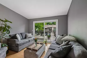 1432 Arden View Dr, Arden Hills, MN 55112 - Photo 11