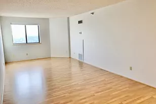 78 10th St E, Saint Paul, MN 55101 - Photo 19