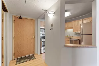 78 10th Street E #3203, Saint Paul, MN 55101 - Photo 3