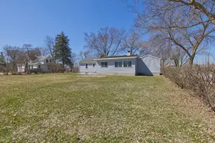 100 Hickory St S, Lester Prairie, MN 55354 - Photo 33