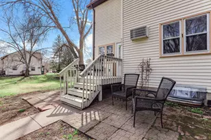 906 Galtier St, Saint Paul, MN 55117 - Photo 31