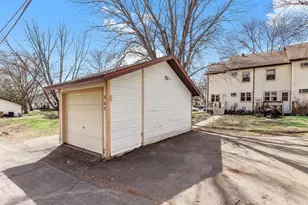 906 Galtier St, Saint Paul, MN 55117 - Photo 35