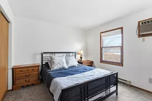 906 Galtier St, Saint Paul, MN 55117 - Photo 21