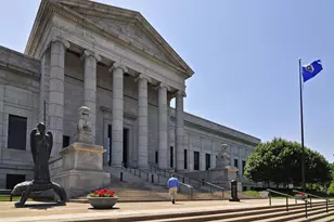 310 E 22nd St, Minneapolis, MN 55404 - Photo 35