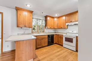 510 McIntosh Rd, La Crescent, MN 55947 - Photo 5